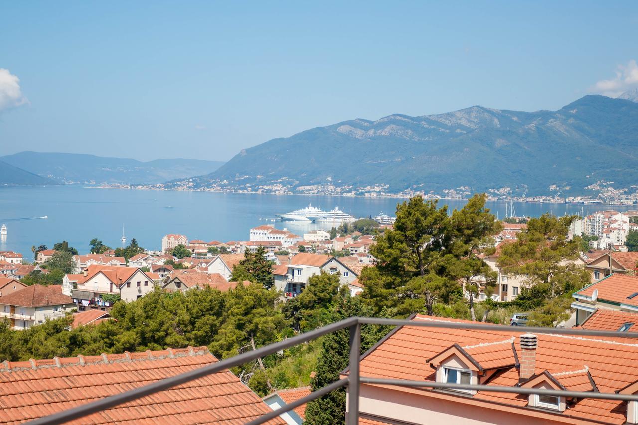 Apartmani Petar Тиват Экстерьер фото